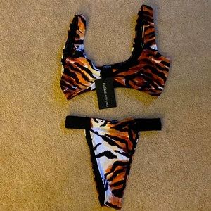 Sexy bathing suit from Icon Swin’ BRAND NEW!!